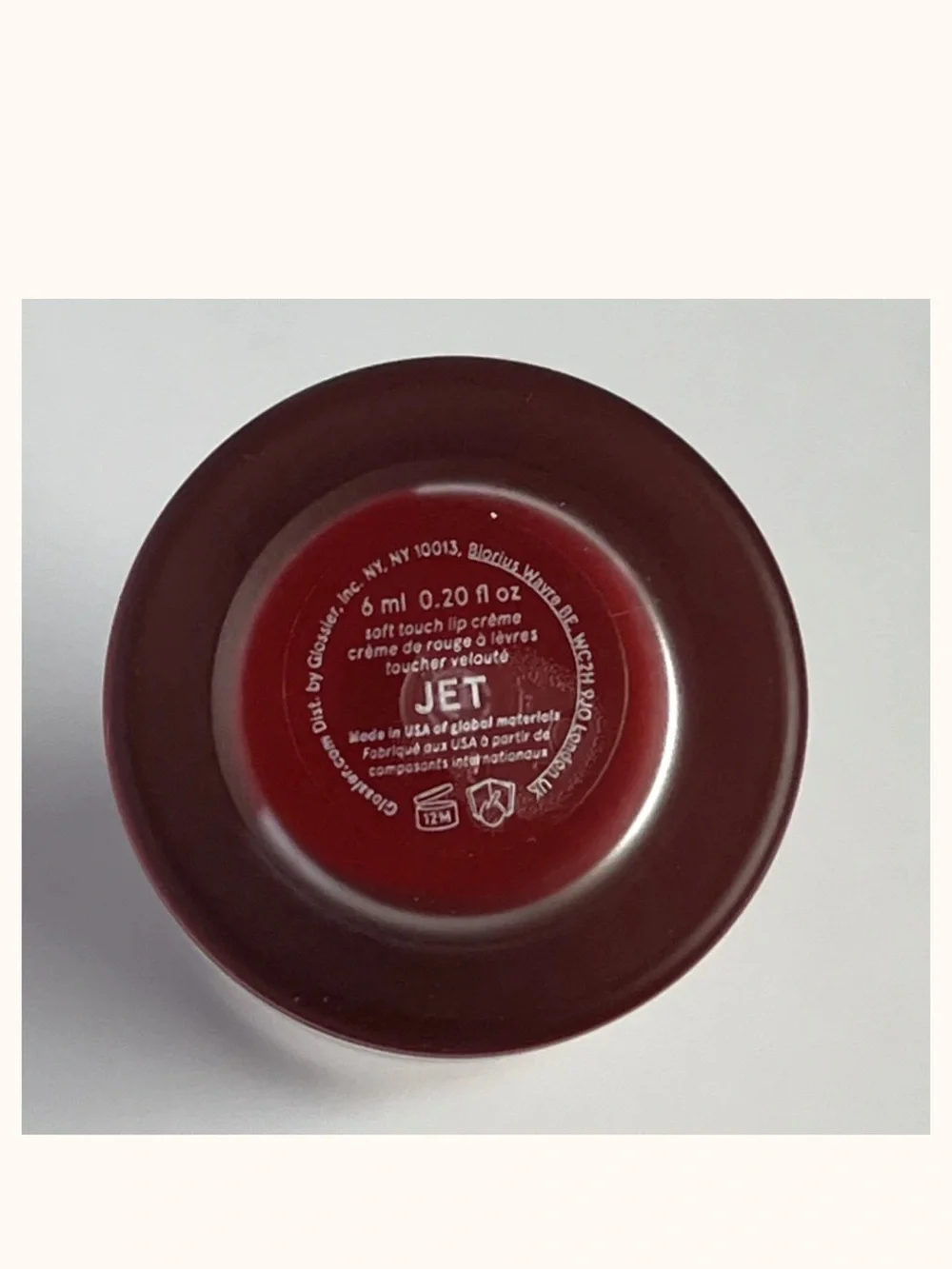Glossier Suit Soft Touch Lip Crème Jet Bright Rich Red ❤️